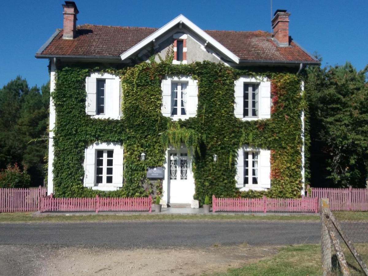 Bourriot-BergonceLes Eygletieres住宿加早餐旅馆 外观 照片